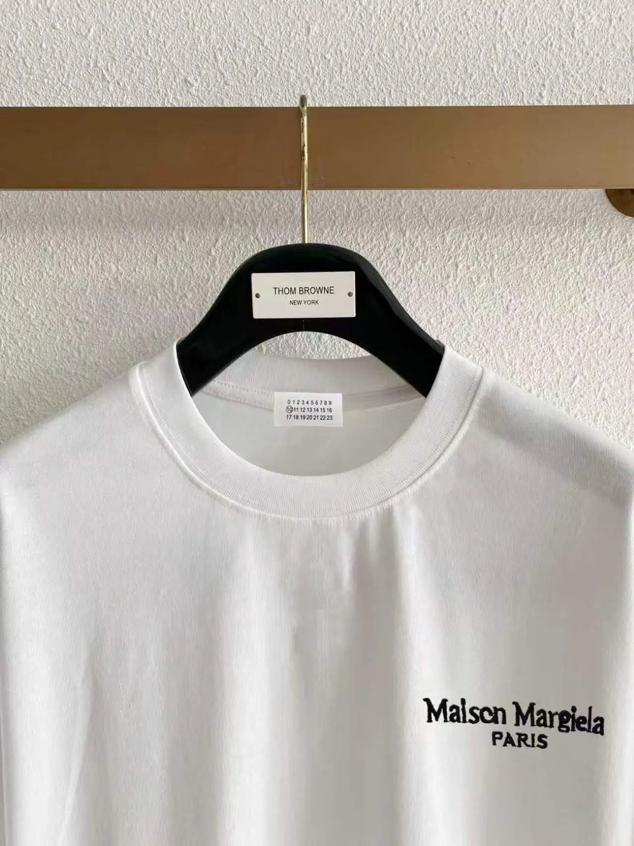 mm 6/ New Arrival ， ， ， ， T Same Style。 :Black White Blue Gray Size:S（90-130 ） M（125-140 ） L（135-160 ） XL（160-180 ） XXL（180-210 ）